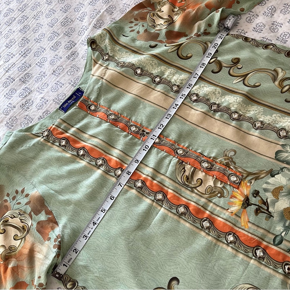 Salwar Kameez in Sage Green and Orange - Picture 11 of 12